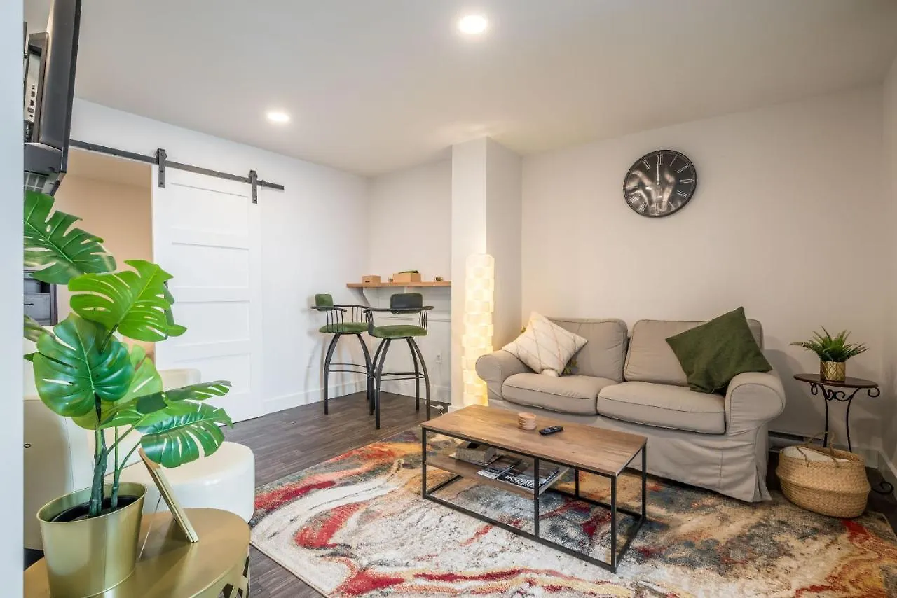Cozy Fully-Equipped 2 Bedroom Suite هاليفاكس
