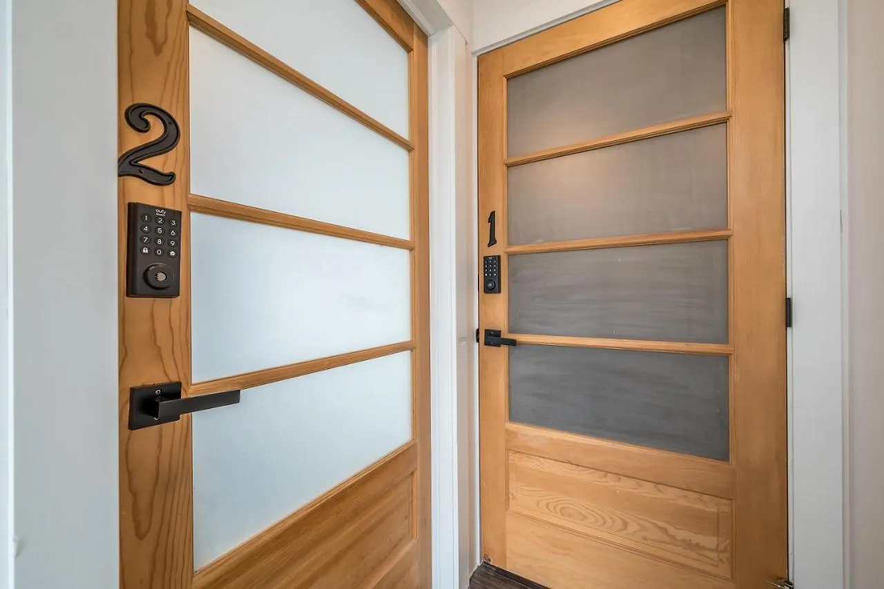 Cozy Fully-Equipped 2 Bedroom Suite Halifax