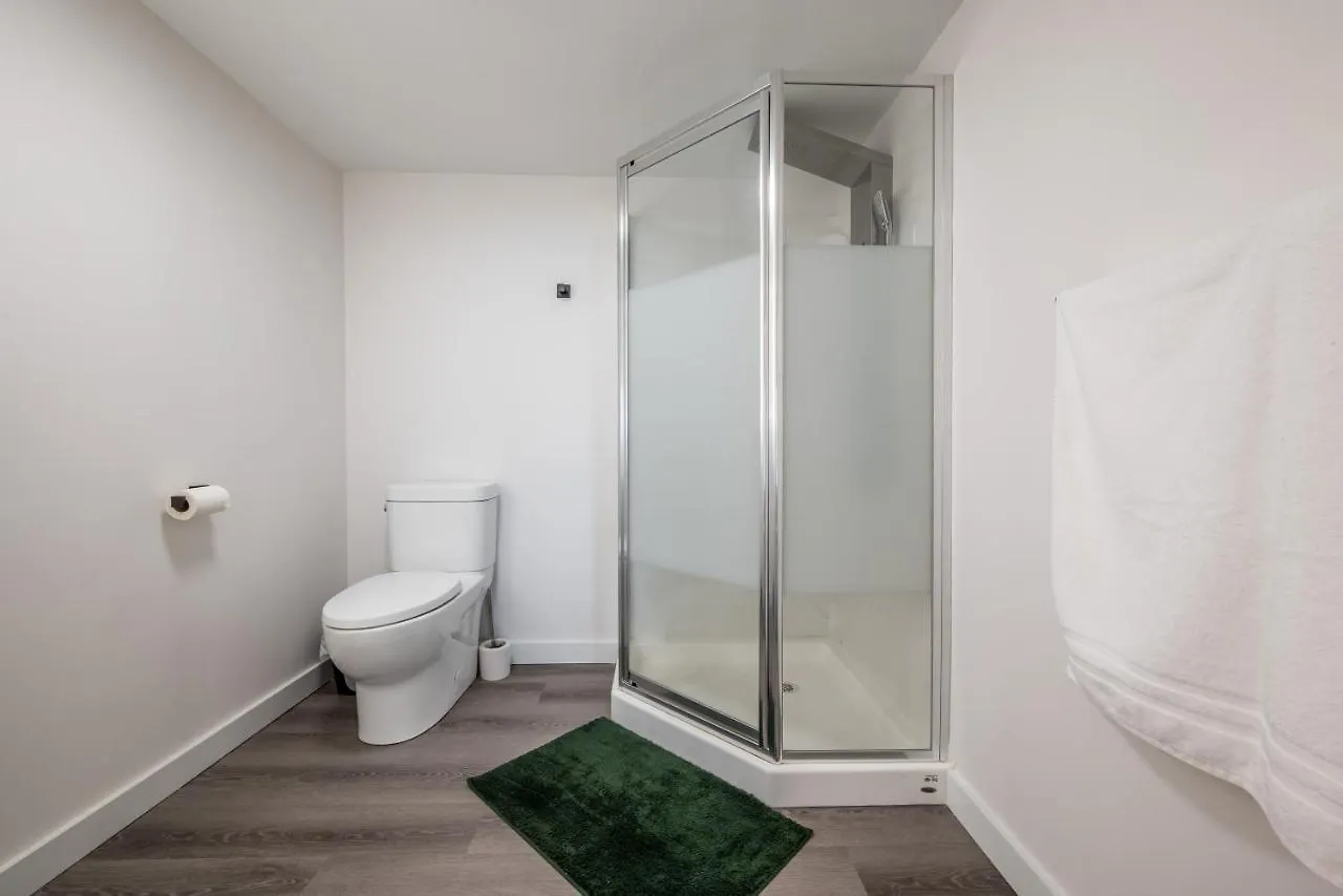 Cozy Fully-Equipped 2 Bedroom Suite Halifax Apartment